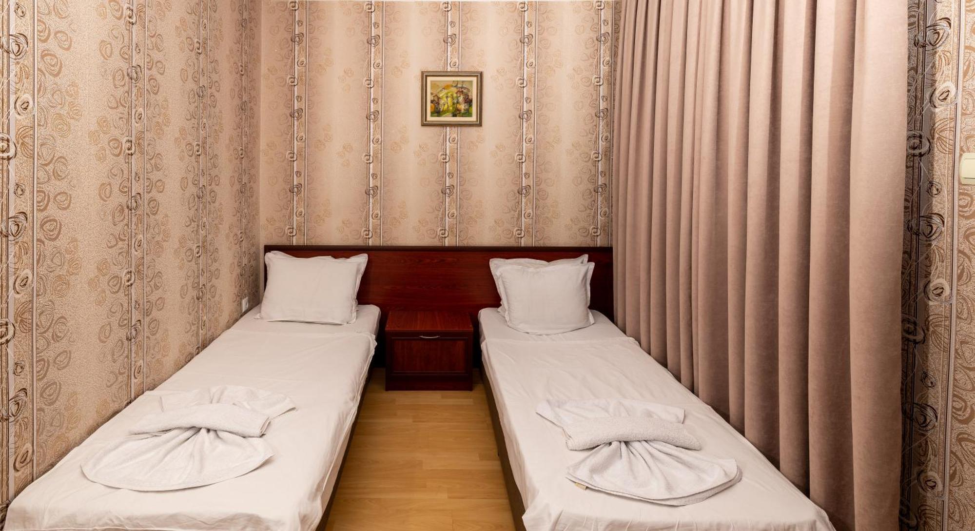 Hotel Kibor Gulubovo  Eksteriør billede